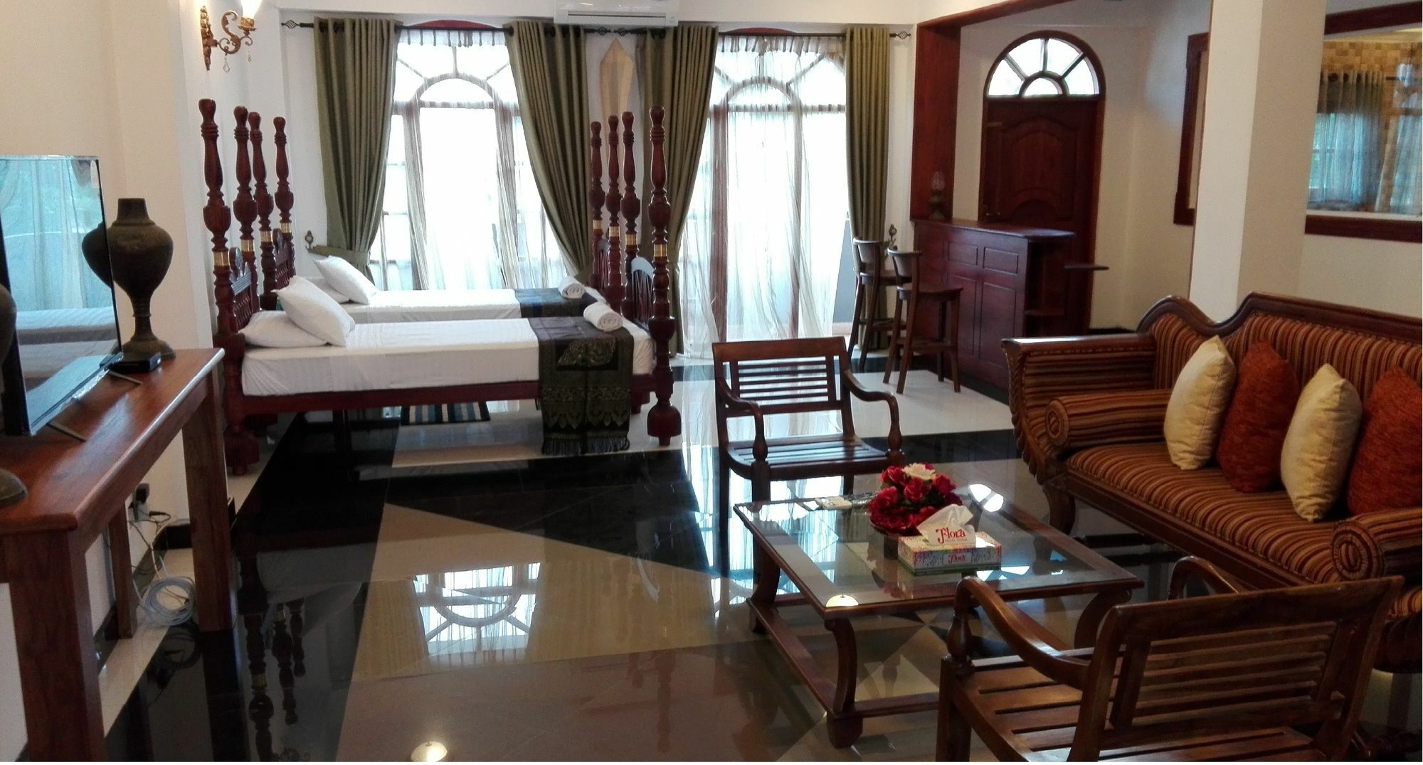 Richmond House Colombo Hotel Екстериор снимка